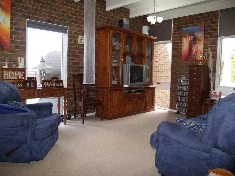 8 Southern Cross, Chirnside Park VIC 3116