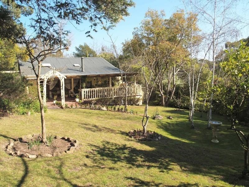 145 Cardigan Road, Mooroolbark VIC 3138