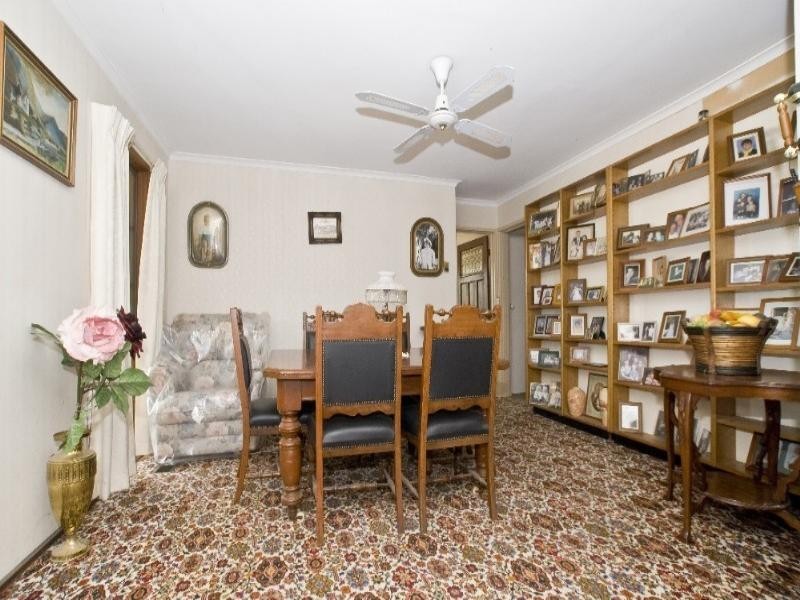 17 Robert Court, Croydon VIC 3136