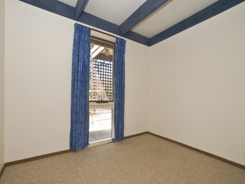 4/42 Colchester Road, Kilsyth VIC 3137