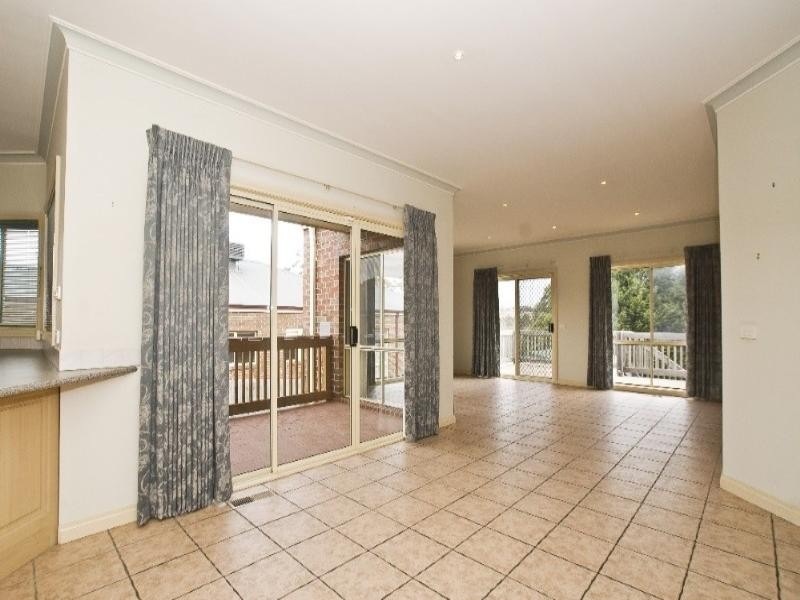 64 Yarra Valley Boulevard, Chirnside Park VIC 3116