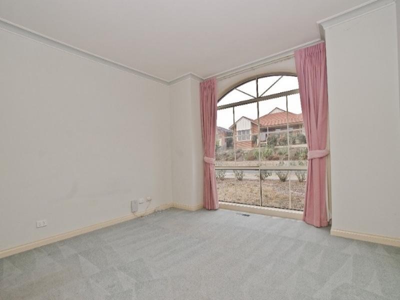 64 Yarra Valley Boulevard, Chirnside Park VIC 3116