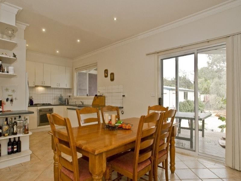 15 Silverley Road, Croydon VIC 3136