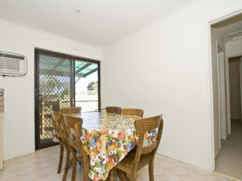 36 Cherylnne Crescent, Kilsyth VIC 3137