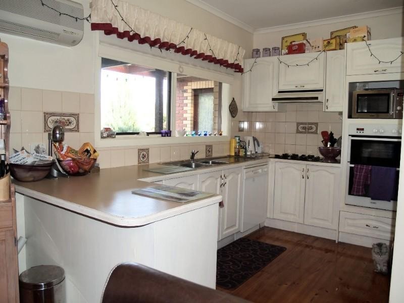 Chirnside Park VIC 3116