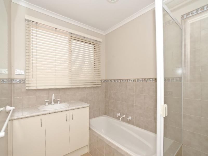 Chirnside Park VIC 3116