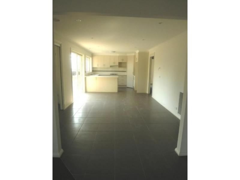 36 Elms Road, Mooroolbark VIC 3138