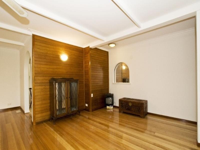 1 Lee-Ann Crescent, Croydon VIC 3136