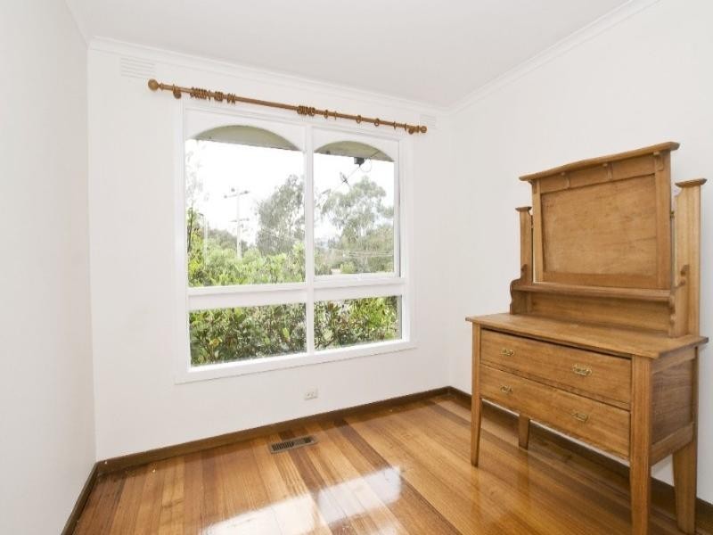 1 Lee-Ann Crescent, Croydon VIC 3136