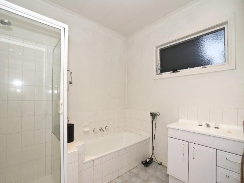 8 Birmingham Road, Mount Evelyn VIC 3796