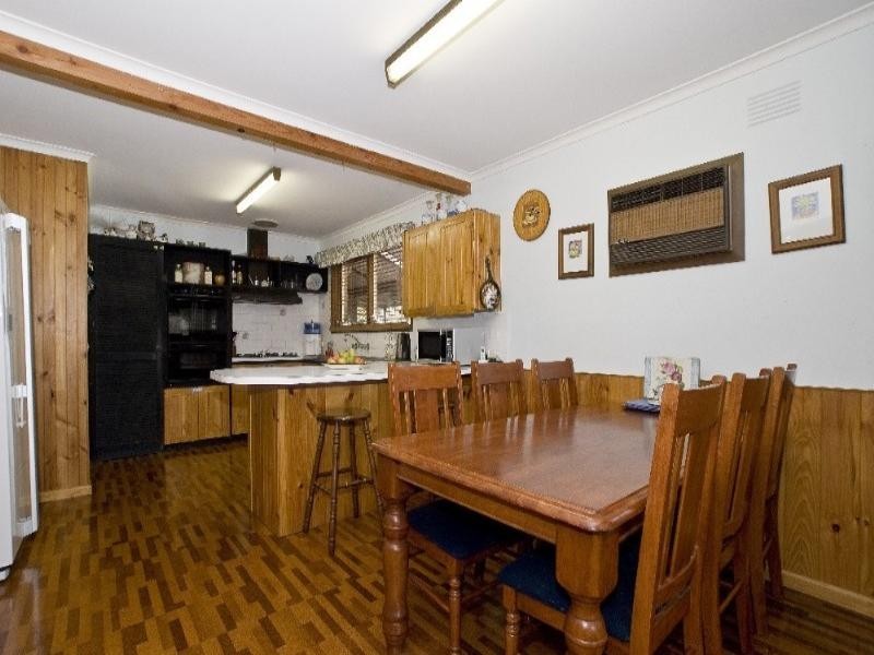 42 Old Kent Road, Mooroolbark VIC 3138