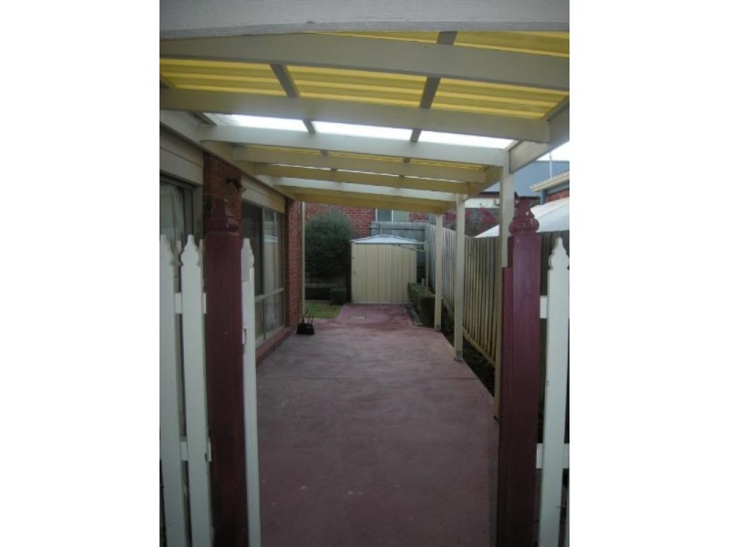 17 Rosewood Place, Chirnside Park VIC 3116