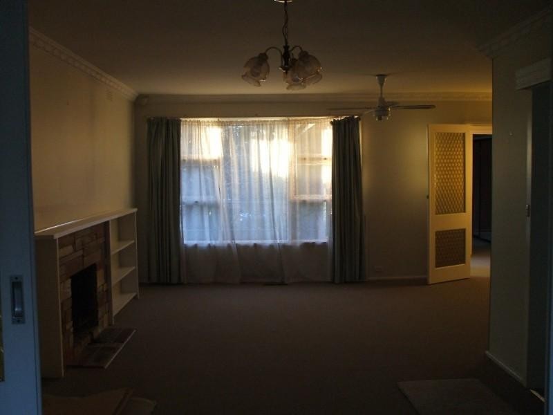 59 Leanne Crescent, Croydon VIC 3136
