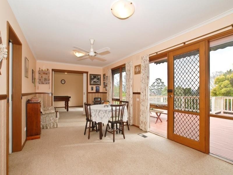 23 Blueberry Road, Mooroolbark VIC 3138