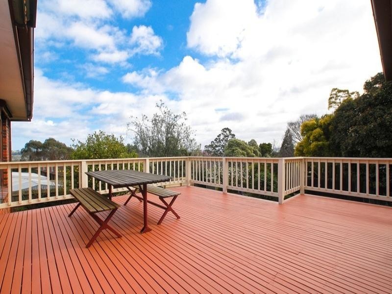 23 Blueberry Road, Mooroolbark VIC 3138