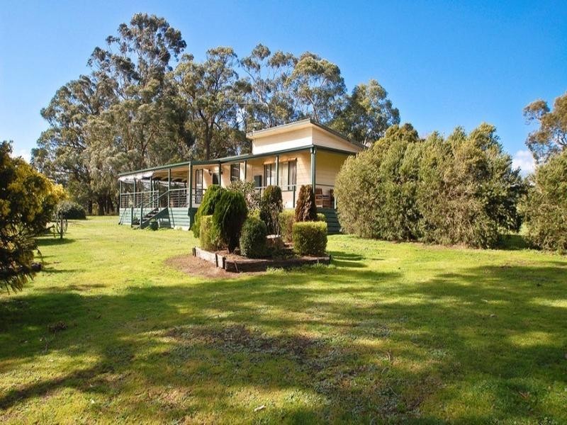 1875 HEALESVILLE-KOOWEERUP Road, Yellingbo VIC 3139