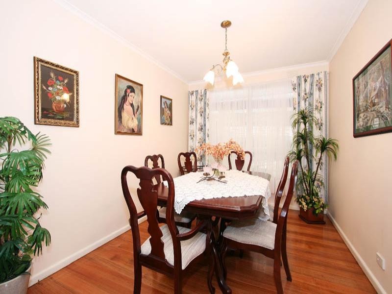 19 Gary Court, Mooroolbark VIC 3138