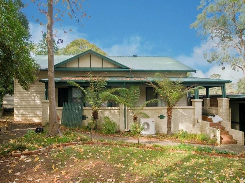 8 Birmingham Road, Mount Evelyn VIC 3796