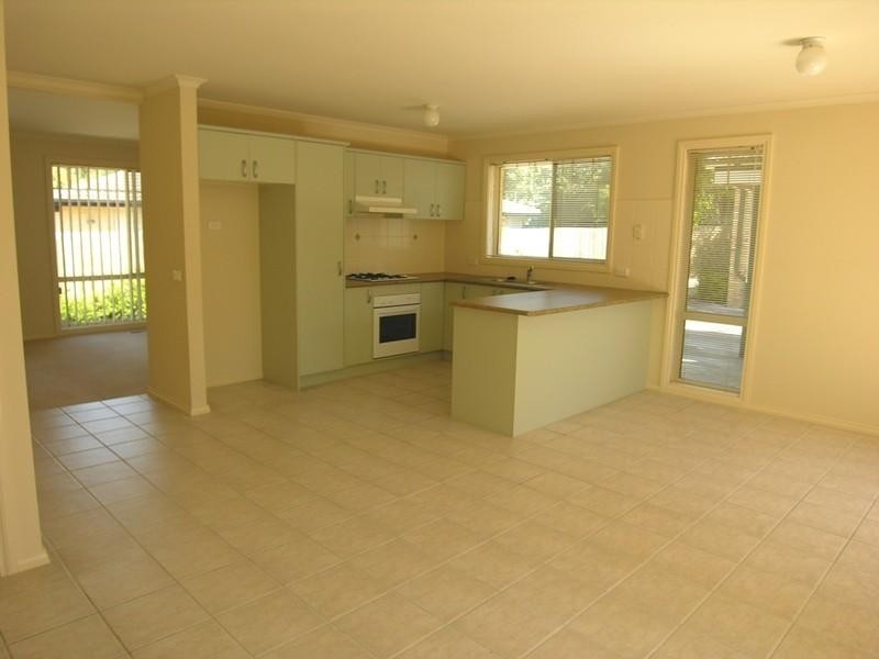 Unit 2, 19 Emma Road, Croydon VIC 3136