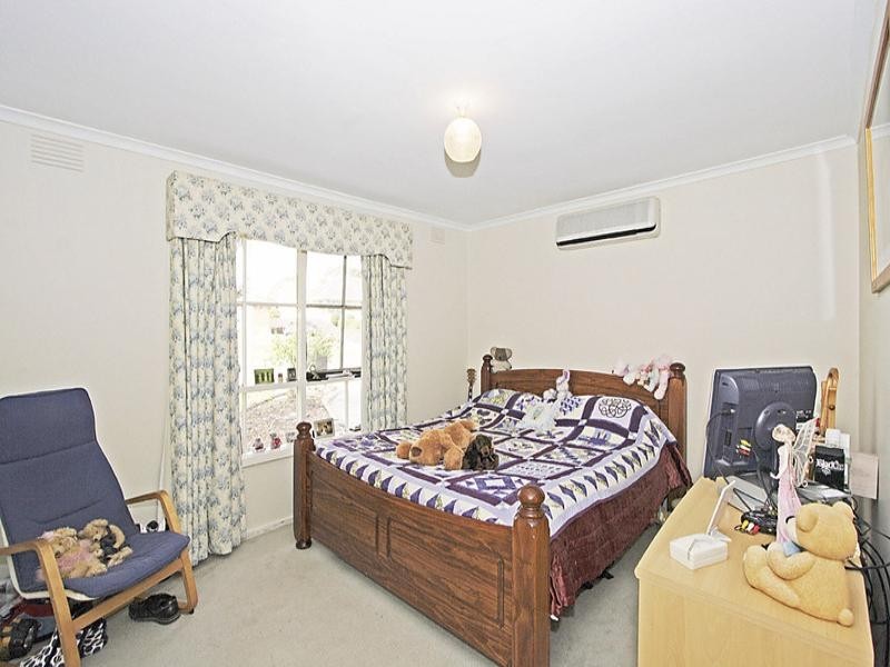 1 Westwood Pass, Chirnside Park VIC 3116