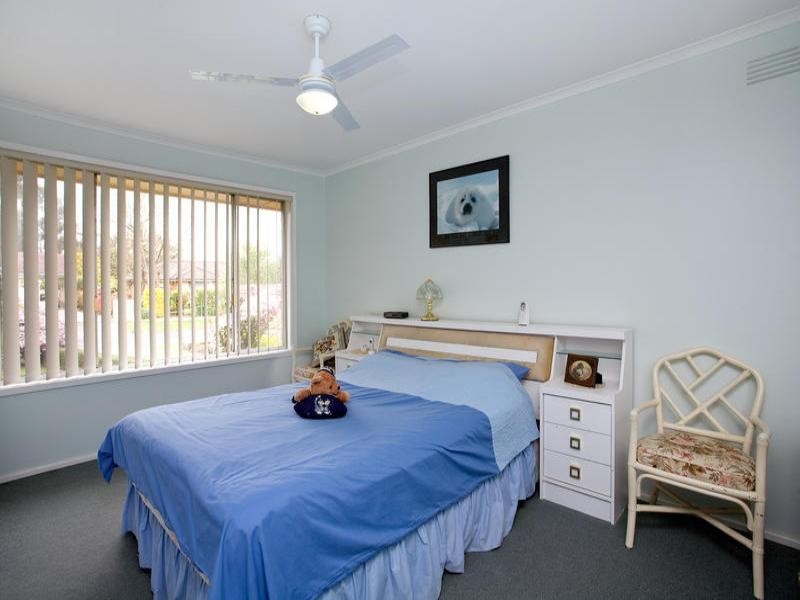 5 Anglo Court, Mooroolbark VIC 3138