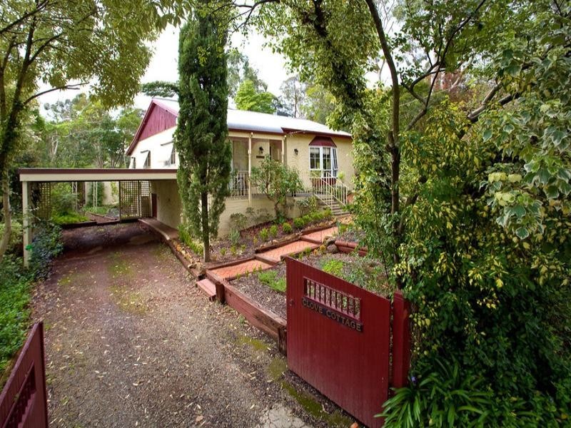 145 Cardigan Road, Mooroolbark VIC 3138