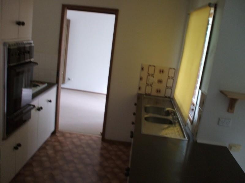 33 Churchill Drive, Mooroolbark VIC 3138