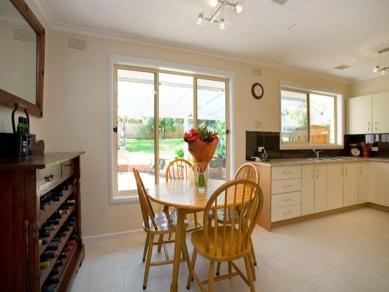 19 Rodleigh Street, Croydon VIC 3136