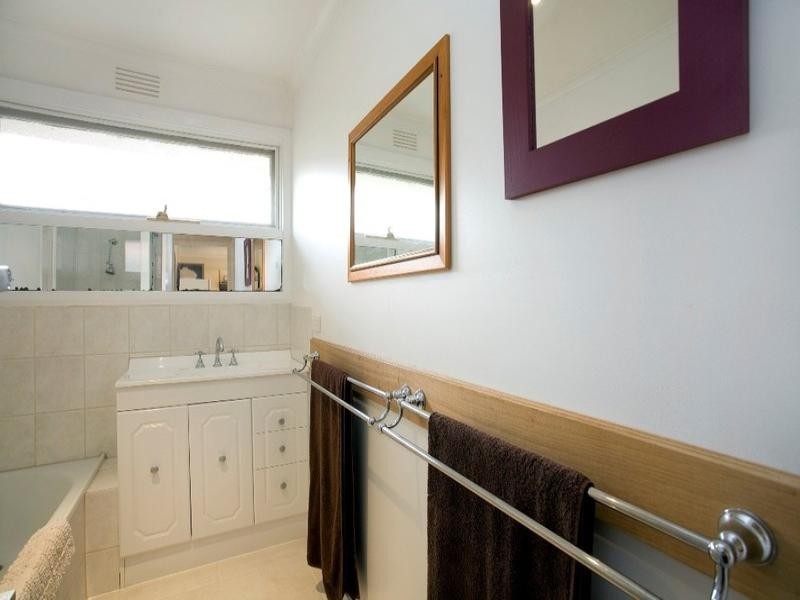 19 Rodleigh Street, Croydon VIC 3136