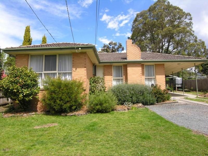 34 Sheldon Avenue, Mooroolbark VIC 3138
