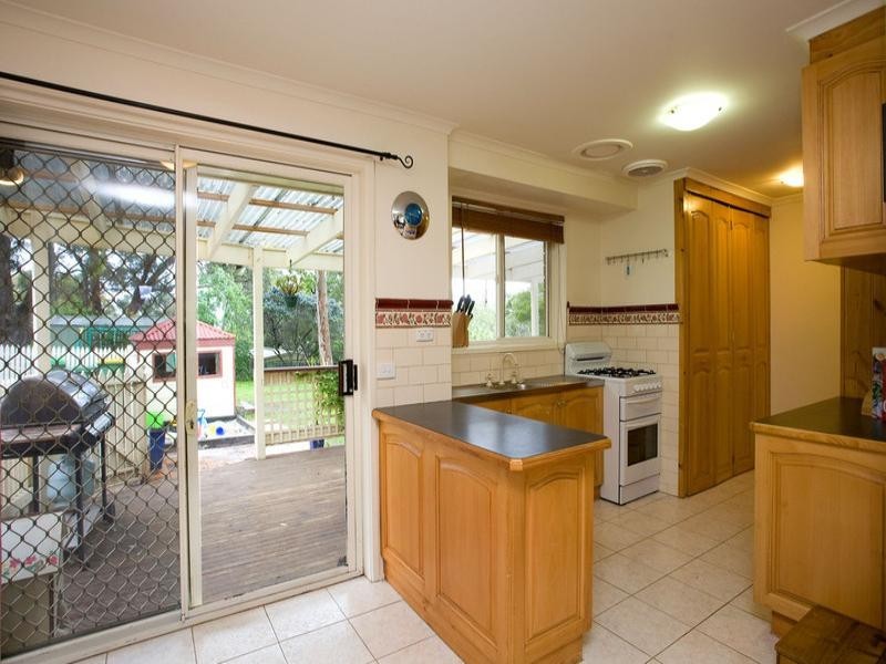 28 Crestview Close, Montrose VIC 3765