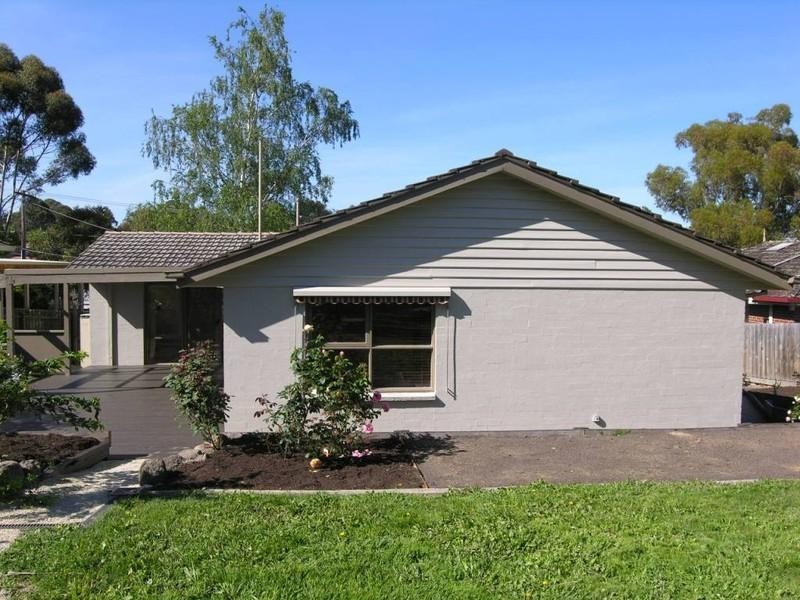 39 Kipling Avenue, Mooroolbark VIC 3138