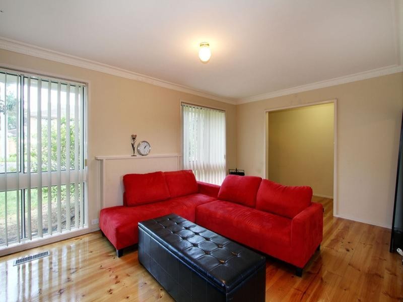71 Bellara Drive, Mooroolbark VIC 3138