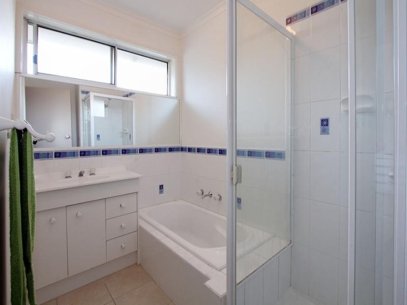 71 Bellara Drive, Mooroolbark VIC 3138