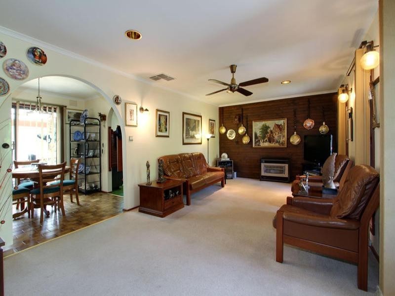 3 Maralinga Terrace, Mooroolbark VIC 3138