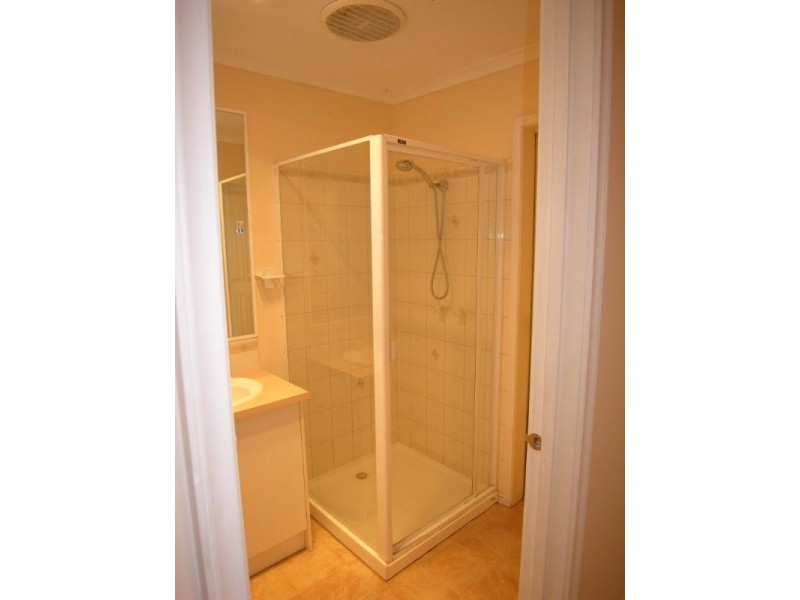 2/9 HILDA Avenue, Boronia VIC 3155