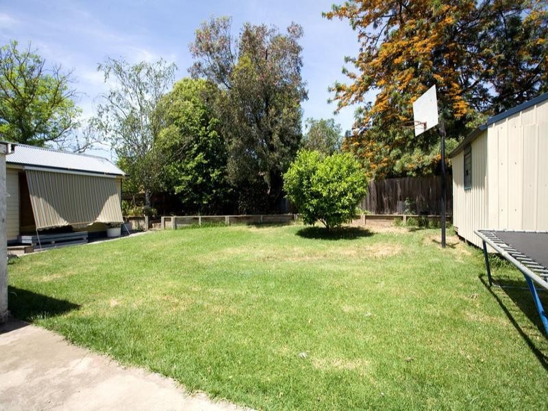 65 Croydondale Drive, Mooroolbark VIC 3138