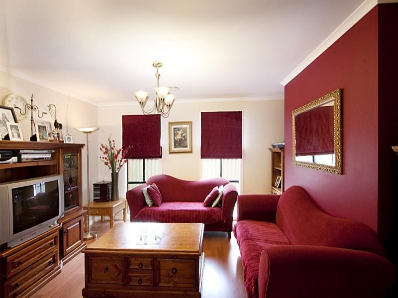 17 Mountain View Road, Kilsyth VIC 3137