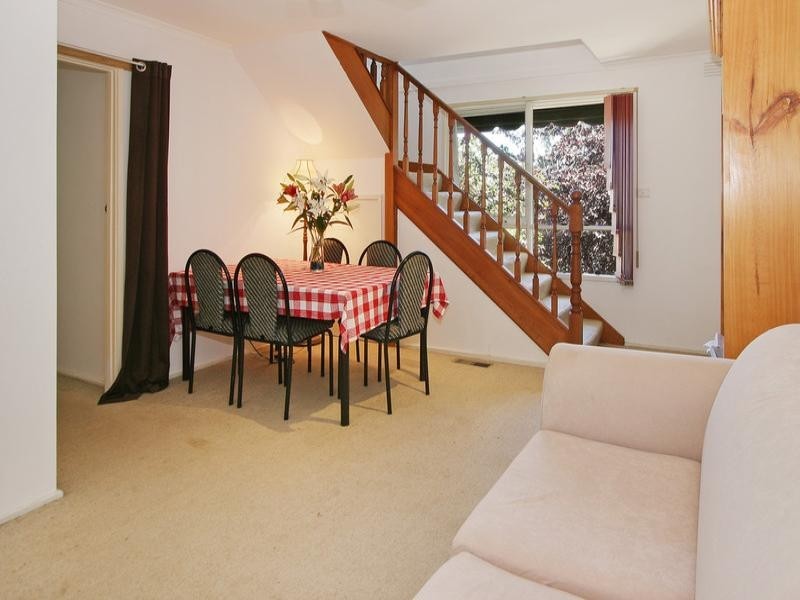 7 Parry Drive, Mooroolbark VIC 3138