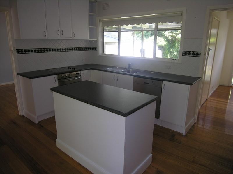 22 Pascoe Avenue, Croydon VIC 3136