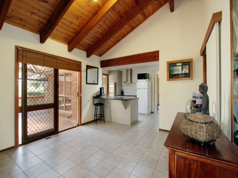 1 French Close, Mooroolbark VIC 3138