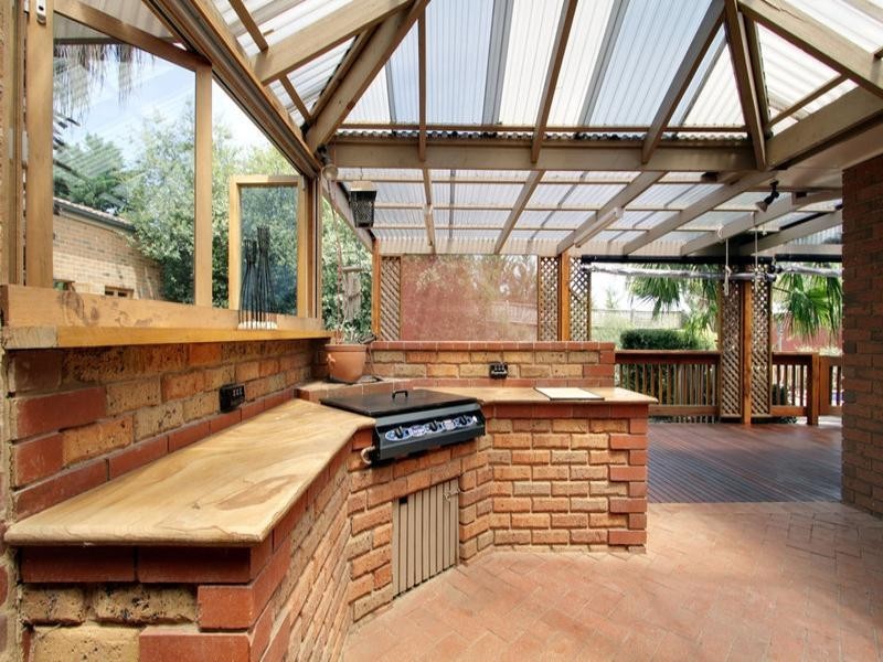 1 French Close, Mooroolbark VIC 3138