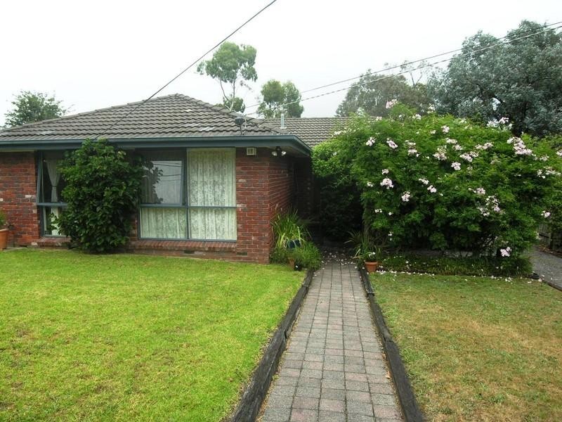 19 Yarra Road, Croydon VIC 3136