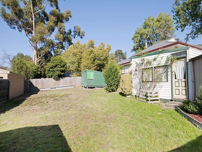 7 Ridgway Avenue, Croydon VIC 3136