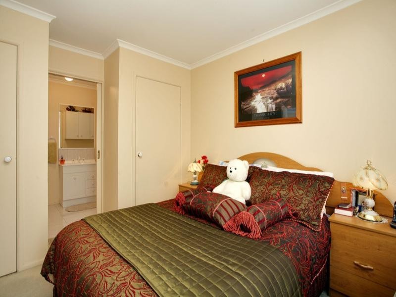 8/30 Liverpool Road, Kilsyth VIC 3137