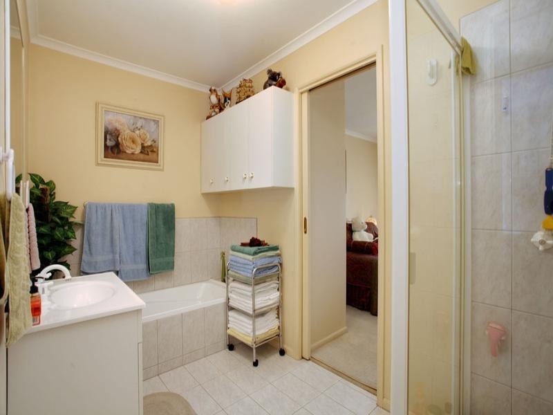 8/30 Liverpool Road, Kilsyth VIC 3137