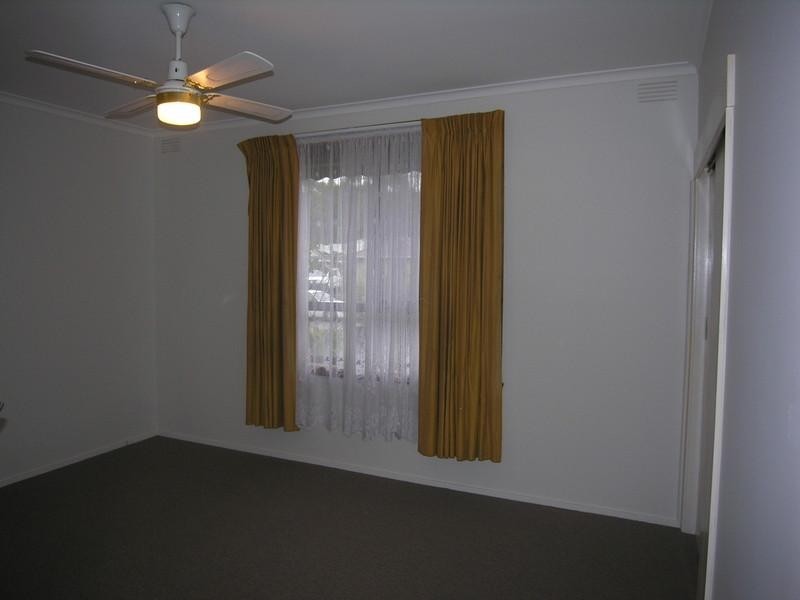 5 Kathy Court, Mooroolbark VIC 3138