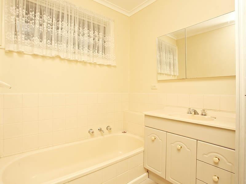 7 Morrison Crescent, Kilsyth VIC 3137