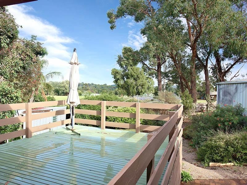 7 Morrison Crescent, Kilsyth VIC 3137