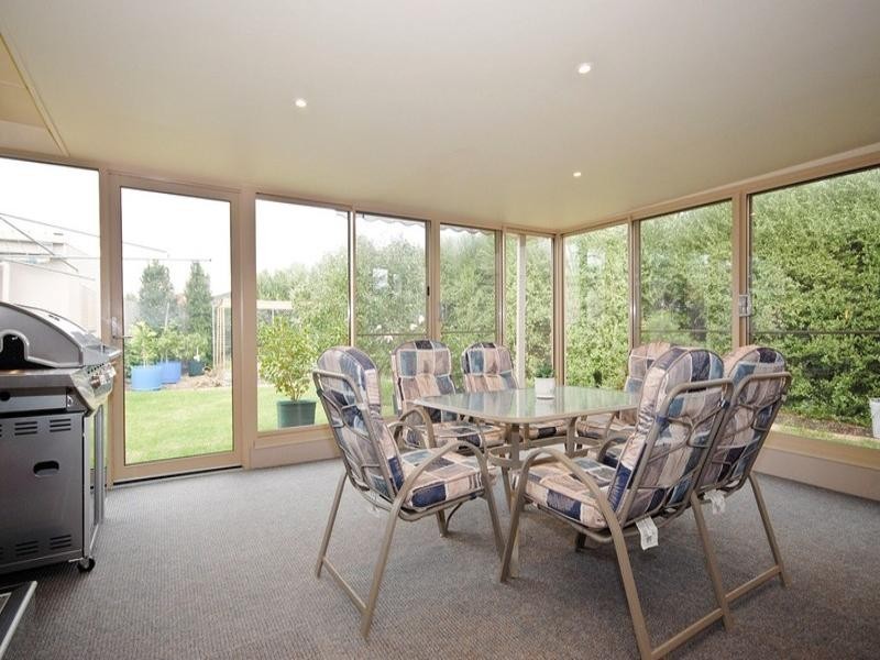 42 Country Club Drive, Chirnside Park VIC 3116